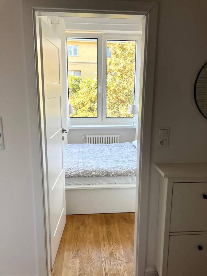 Cute Apartment In The City Center , 2-Beds , Wi-Fi - By Hik Apartments Varşovia Exterior foto